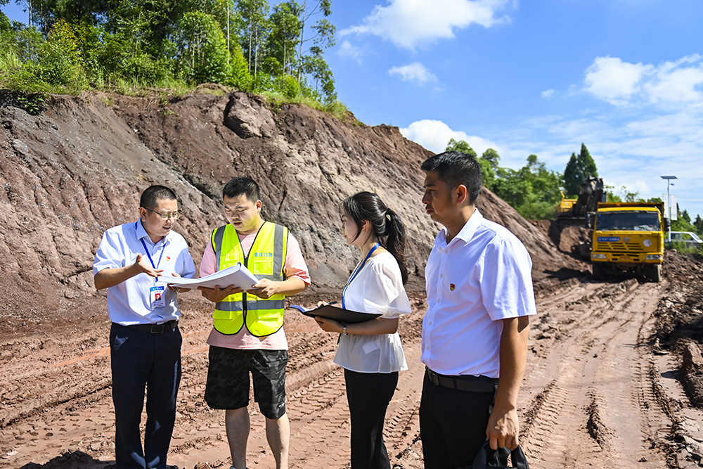 华蓥市级公路维护监理事业单位最新动态报道