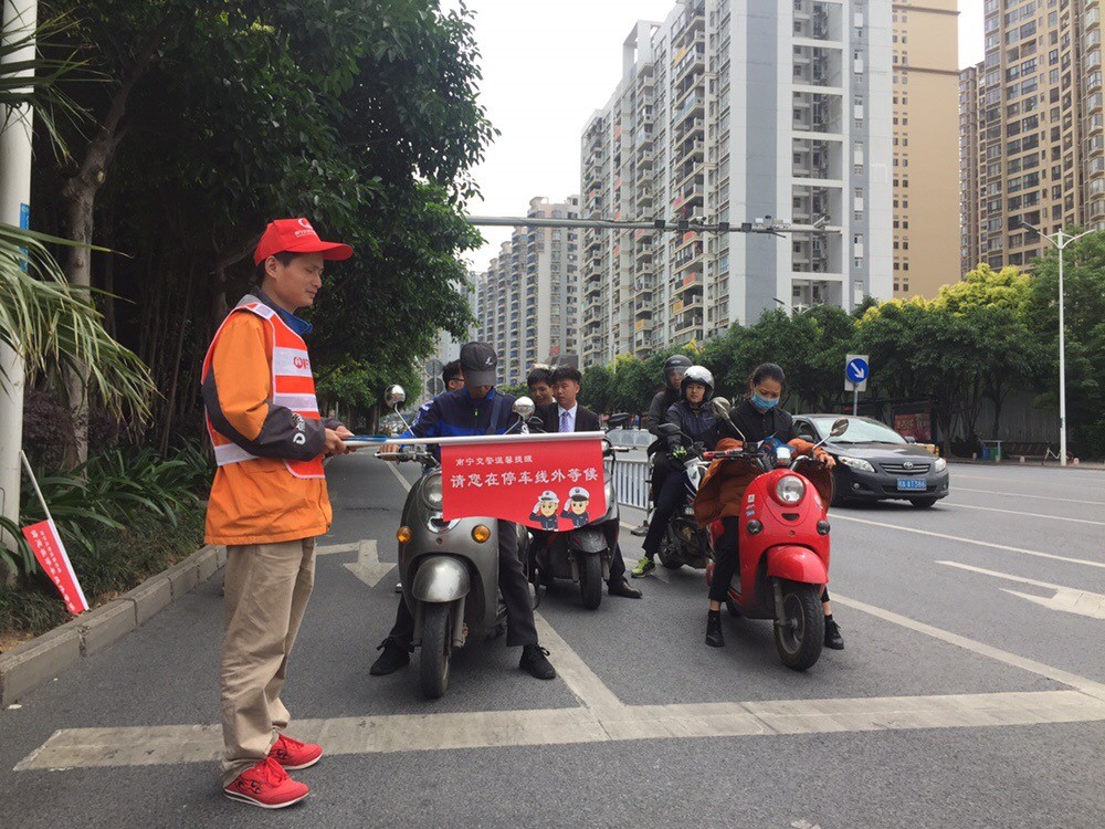 浮云街道交通状况持续改善，居民出行更加便捷——最新交通新闻